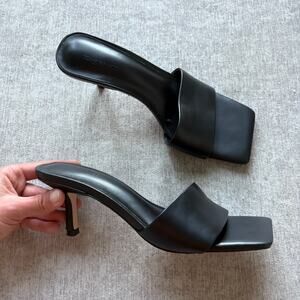 NWOT Tony Bianco Black Aaliyah Kitten Heels